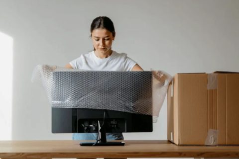 Почему пузырчатая пленка считается универсальным упаковочным материалом